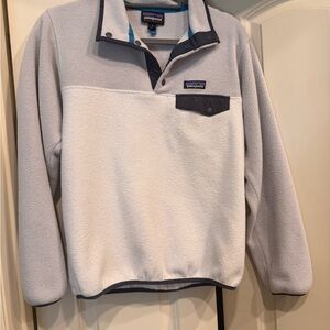 Patagonia Cream and Blue Synchilla Fleece